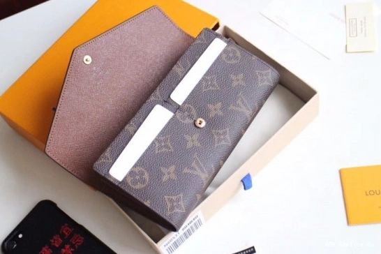 AAA Replica Ru VUITTON LOUIS SARAH WALLET 0711